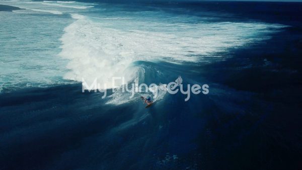 Namotu Left Surfer 4